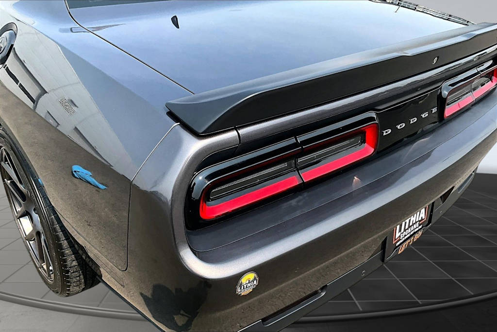 Thumbnail: 2019 Dodge Challenger - 32