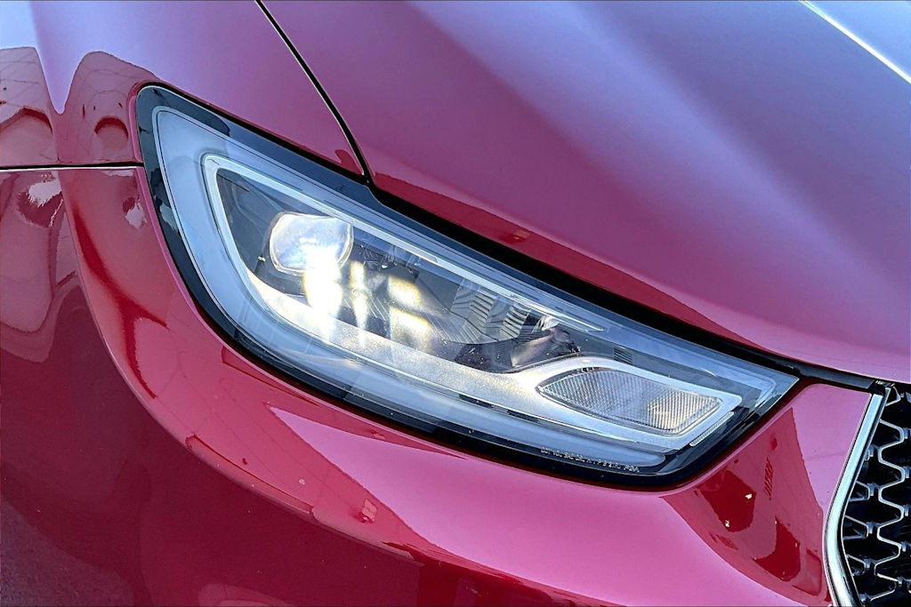 Thumbnail: 2025 Chrysler Pacifica - 31