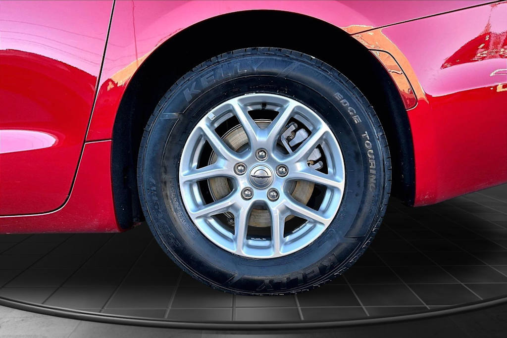 Thumbnail: 2025 Chrysler Pacifica - 35