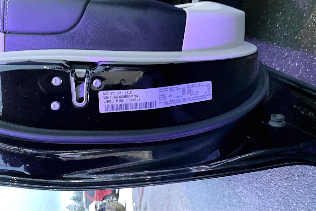 Thumbnail: 2024 Chrysler Pacifica - 21