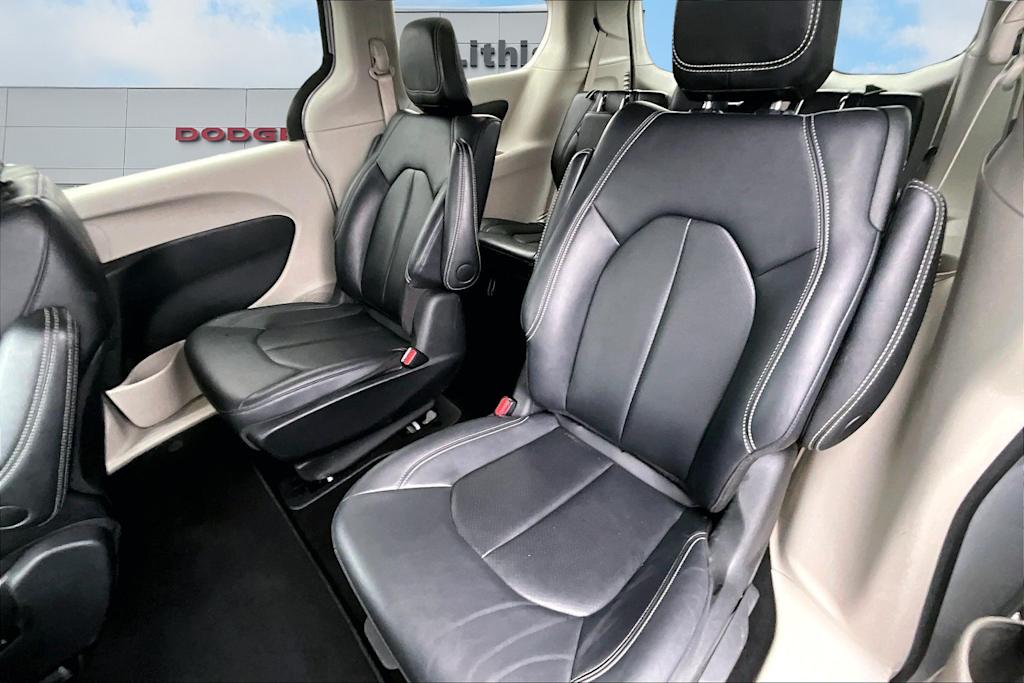 Thumbnail: 2024 Chrysler Pacifica - 13