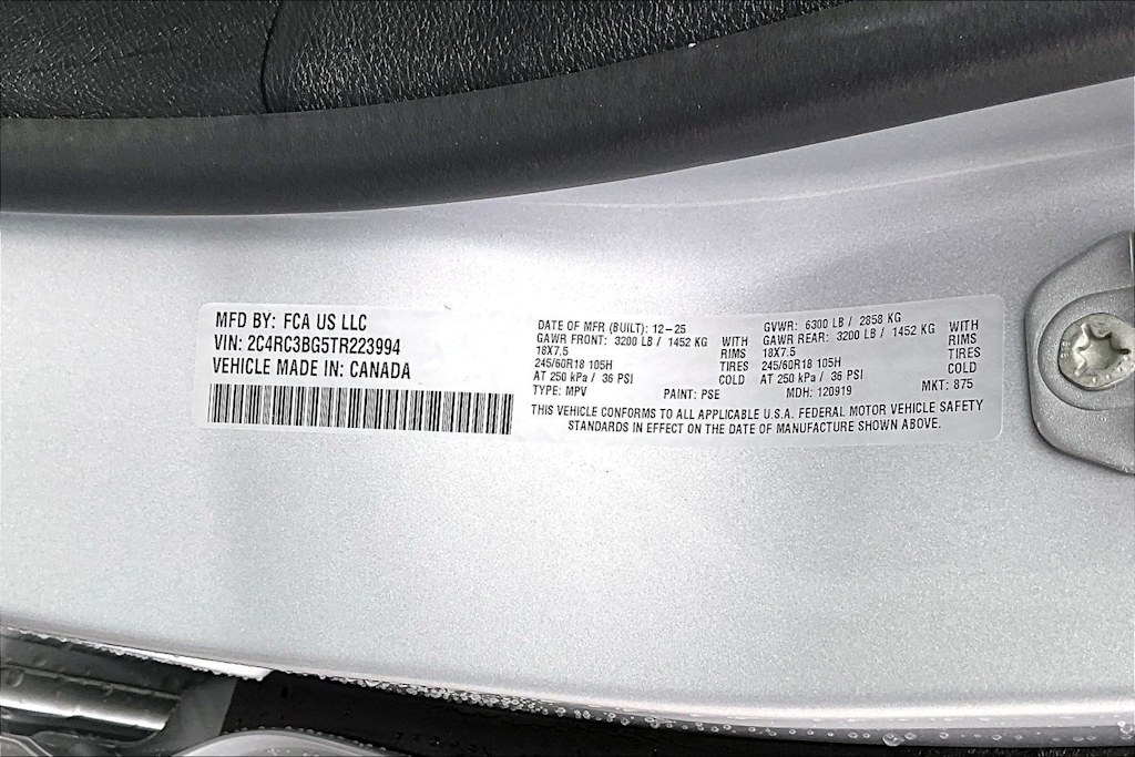 Thumbnail: 2026 Chrysler Pacifica - 20