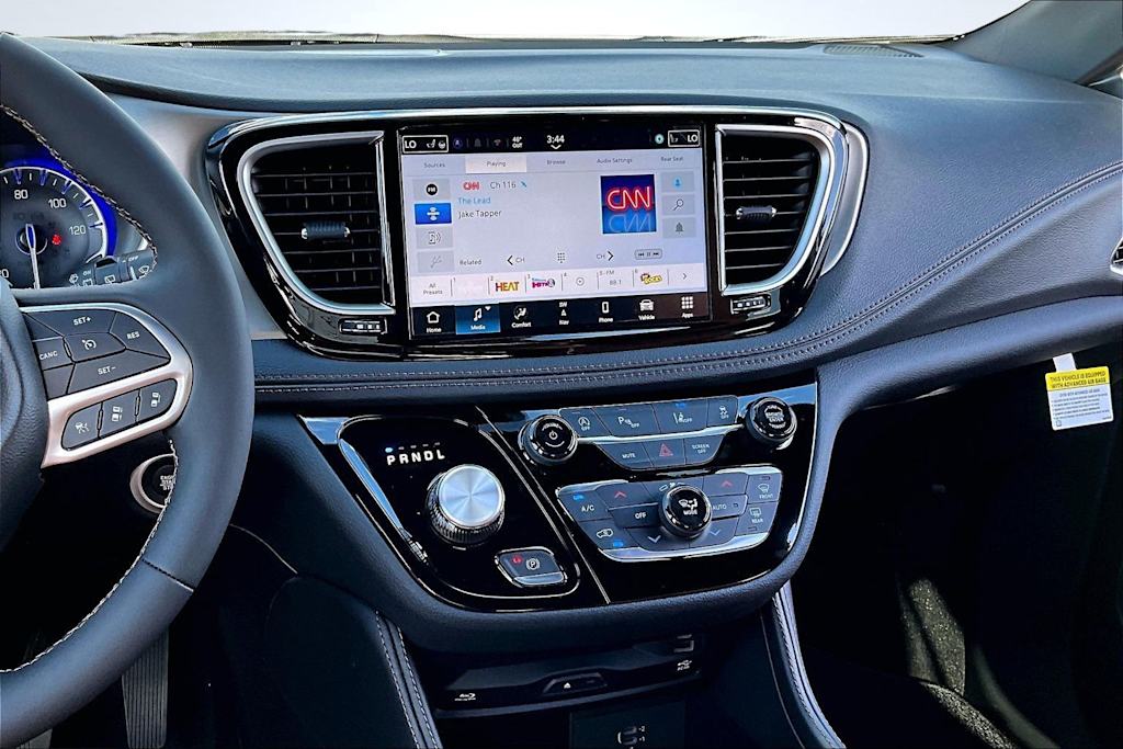 Thumbnail: 2026 Chrysler Pacifica - 15