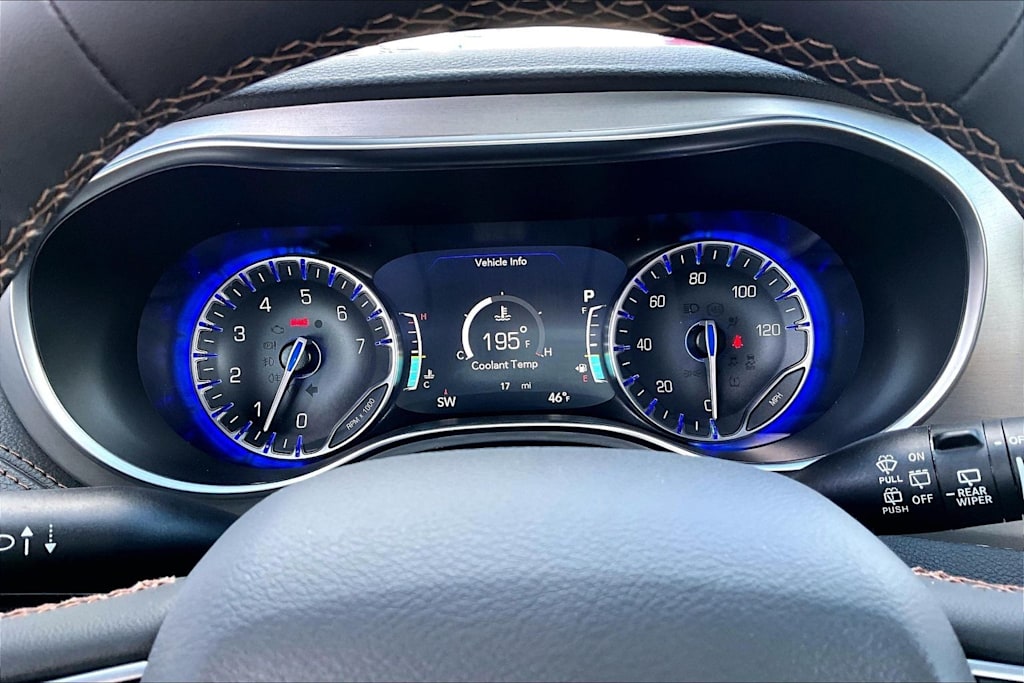 Thumbnail: 2026 Chrysler Pacifica - 16