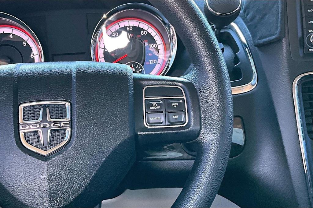 Thumbnail: 2018 Dodge Grand Caravan - 27