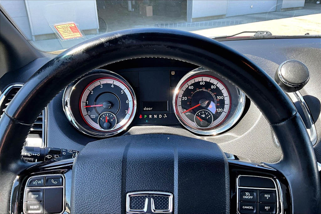 Thumbnail: 2019 Dodge Grand Caravan - 16