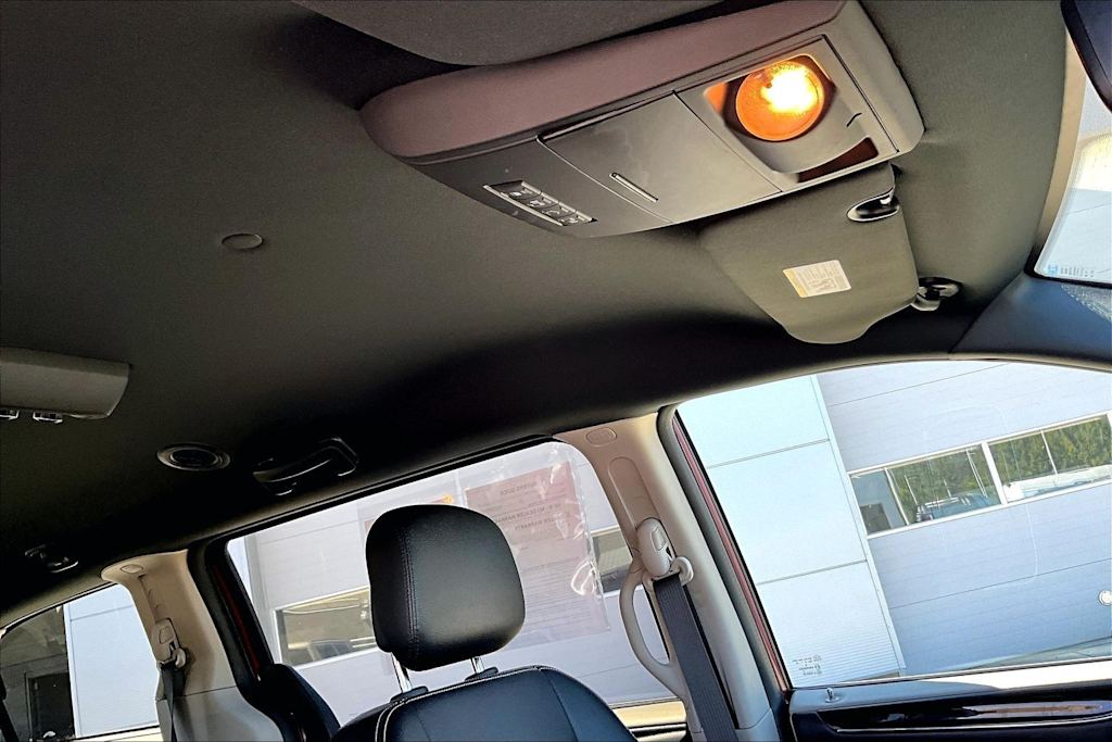 Thumbnail: 2019 Dodge Grand Caravan - 29