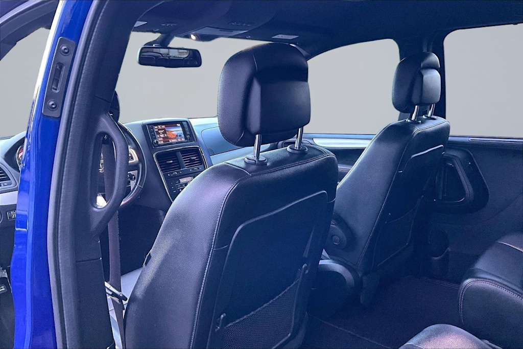 Thumbnail: 2019 Dodge Grand Caravan - 13