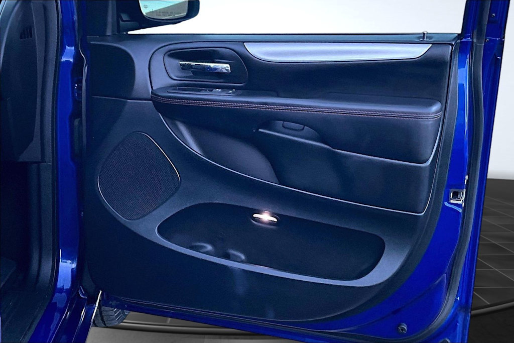 Thumbnail: 2019 Dodge Grand Caravan - 29