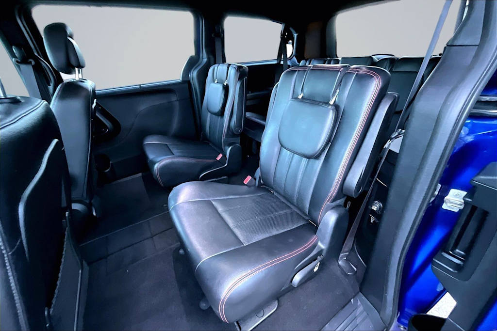Thumbnail: 2019 Dodge Grand Caravan - 20