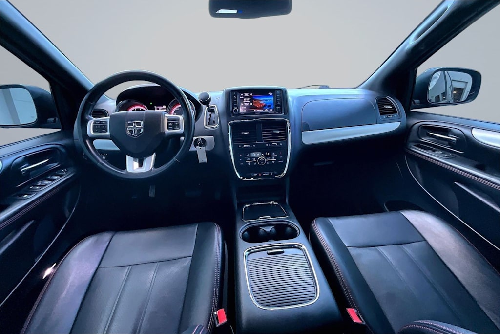 Thumbnail: 2019 Dodge Grand Caravan - 10