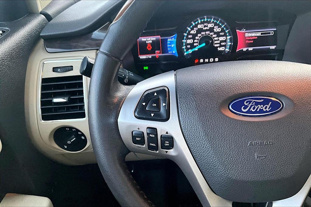 Thumbnail: 2017 Ford Flex - 25