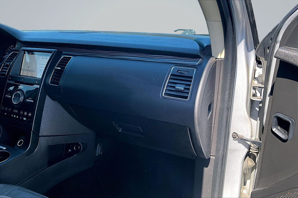 Thumbnail: 2019 Ford Flex - 24