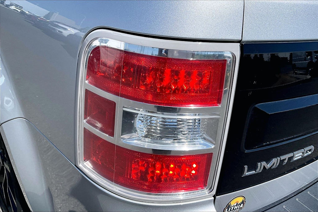 Thumbnail: 2019 Ford Flex - 32