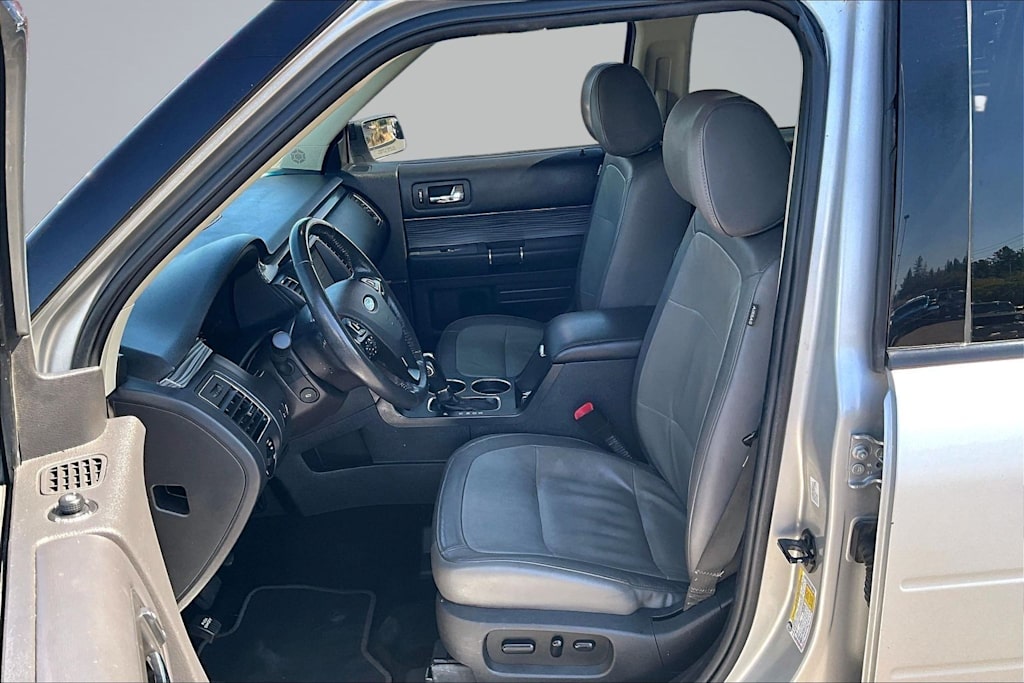 Thumbnail: 2019 Ford Flex - 10