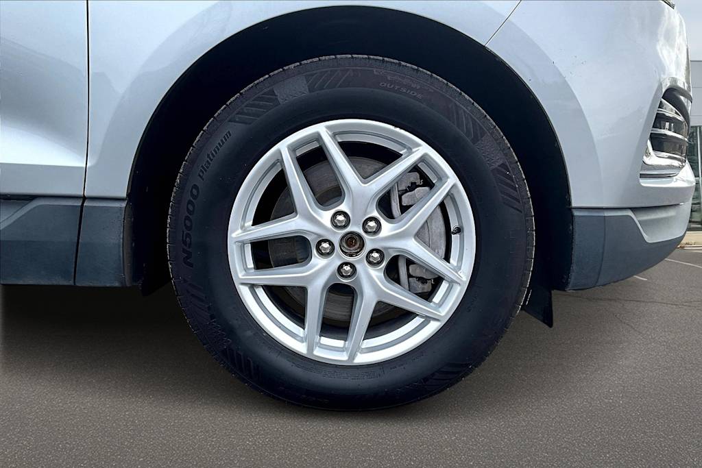 Thumbnail: 2022 Ford Edge - 34