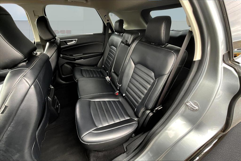 Thumbnail: 2022 Ford Edge - 13