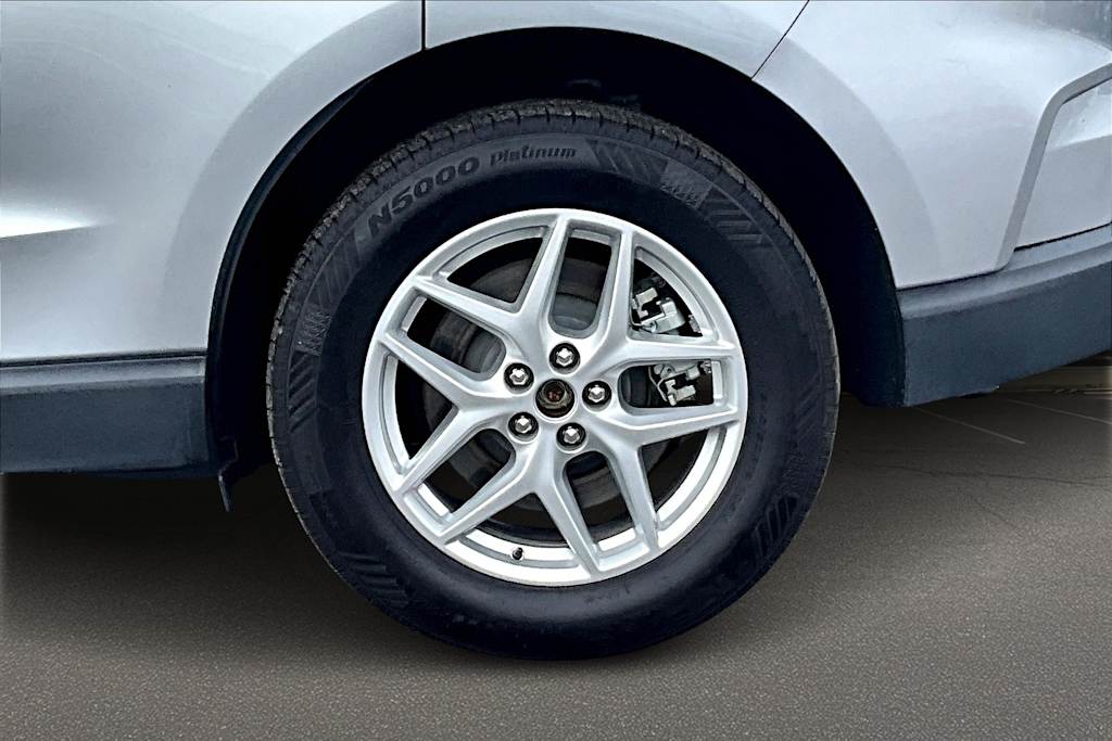 Thumbnail: 2022 Ford Edge - 36