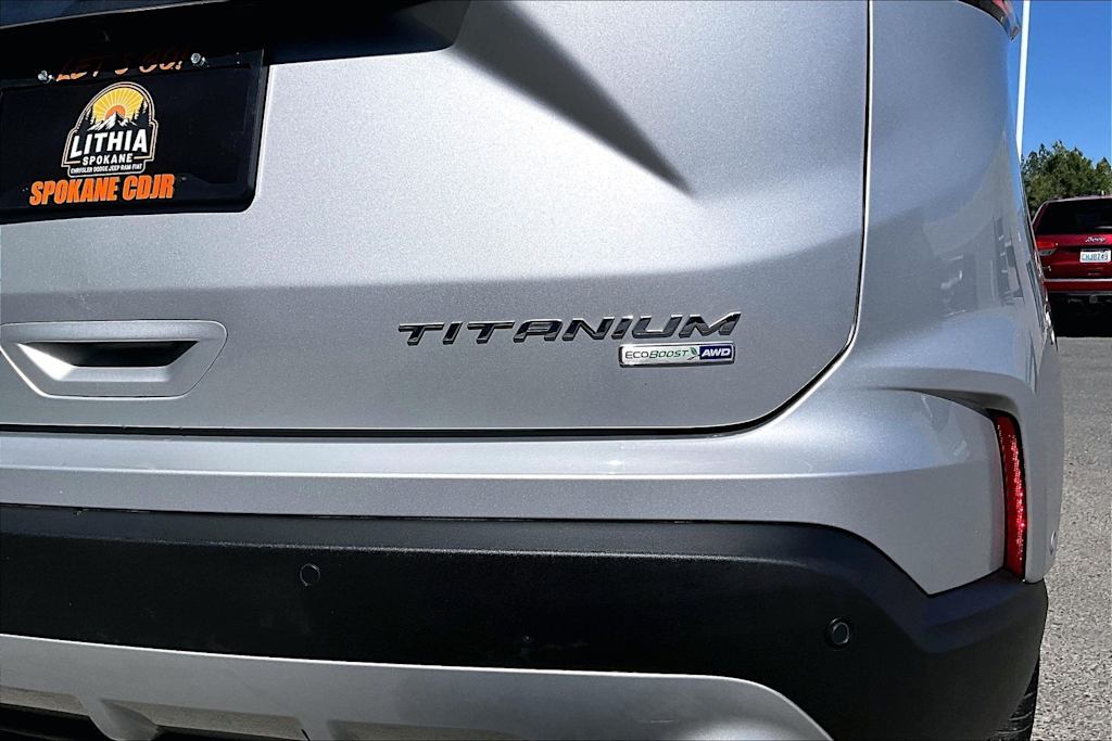 Thumbnail: 2019 Ford Edge - 16