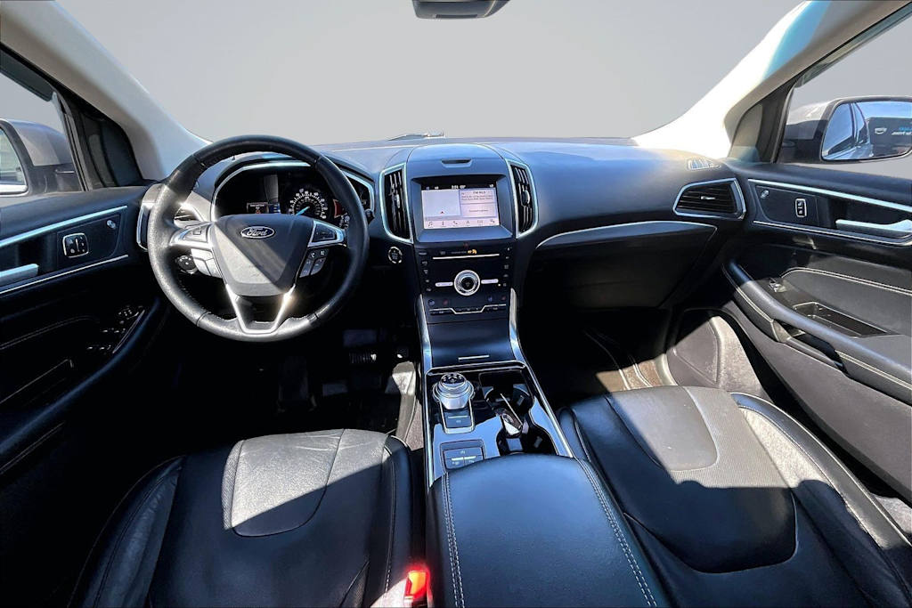 Thumbnail: 2019 Ford Edge - 9