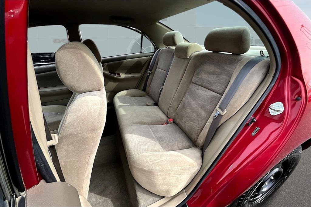 2006 Toyota Corolla CE 12