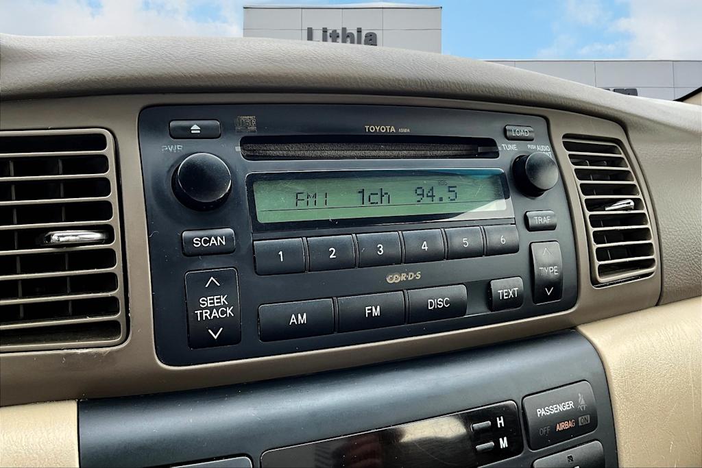 2006 Toyota Corolla CE 27