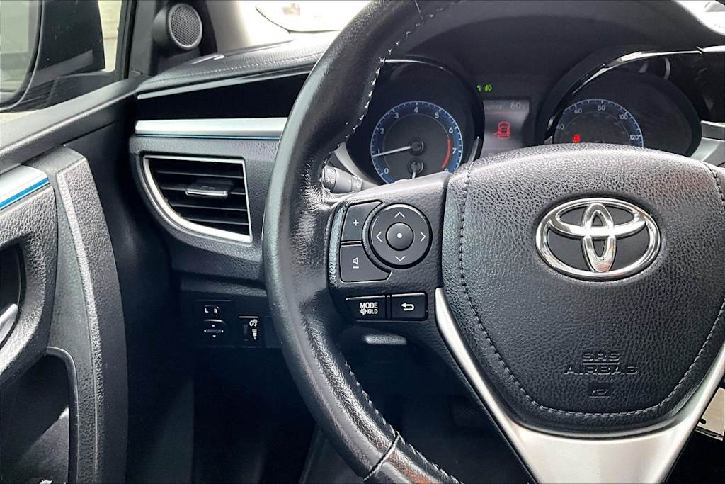 Thumbnail: 2016 Toyota Corolla - 26