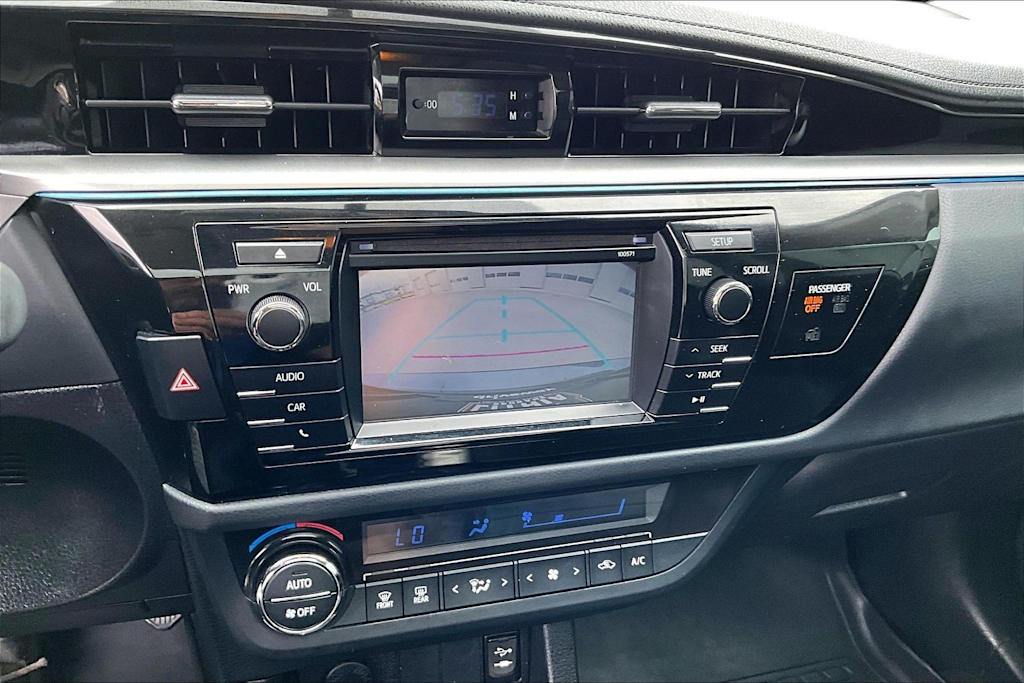 Thumbnail: 2016 Toyota Corolla - 15