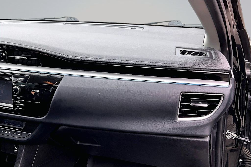 Thumbnail: 2016 Toyota Corolla - 25