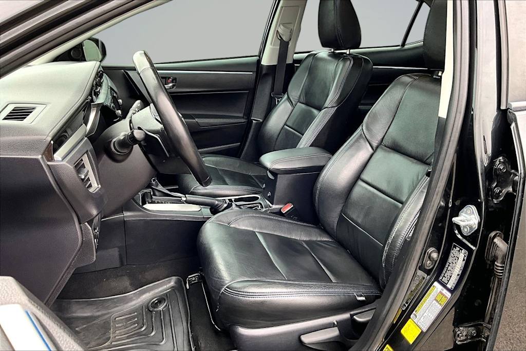 Thumbnail: 2016 Toyota Corolla - 10