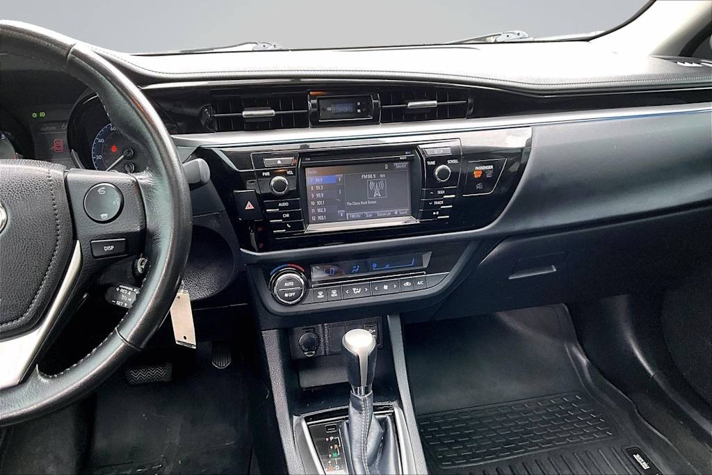 Thumbnail: 2016 Toyota Corolla - 14