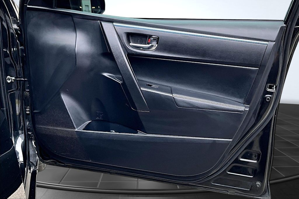 Thumbnail: 2016 Toyota Corolla - 29