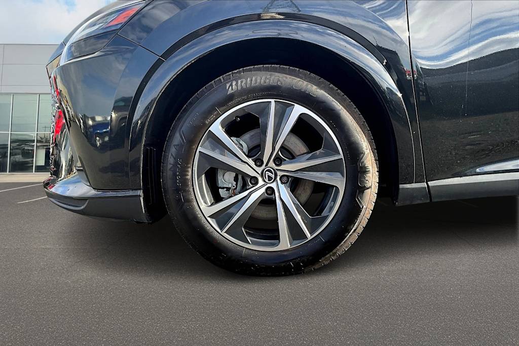 Thumbnail: 2024 Lexus RX - 8