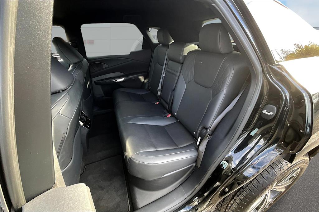 Thumbnail: 2024 Lexus RX - 13