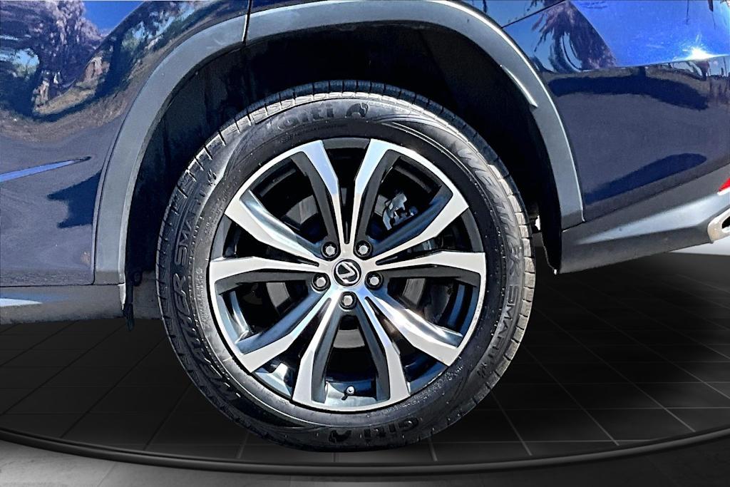 Thumbnail: 2022 Lexus RX - 36