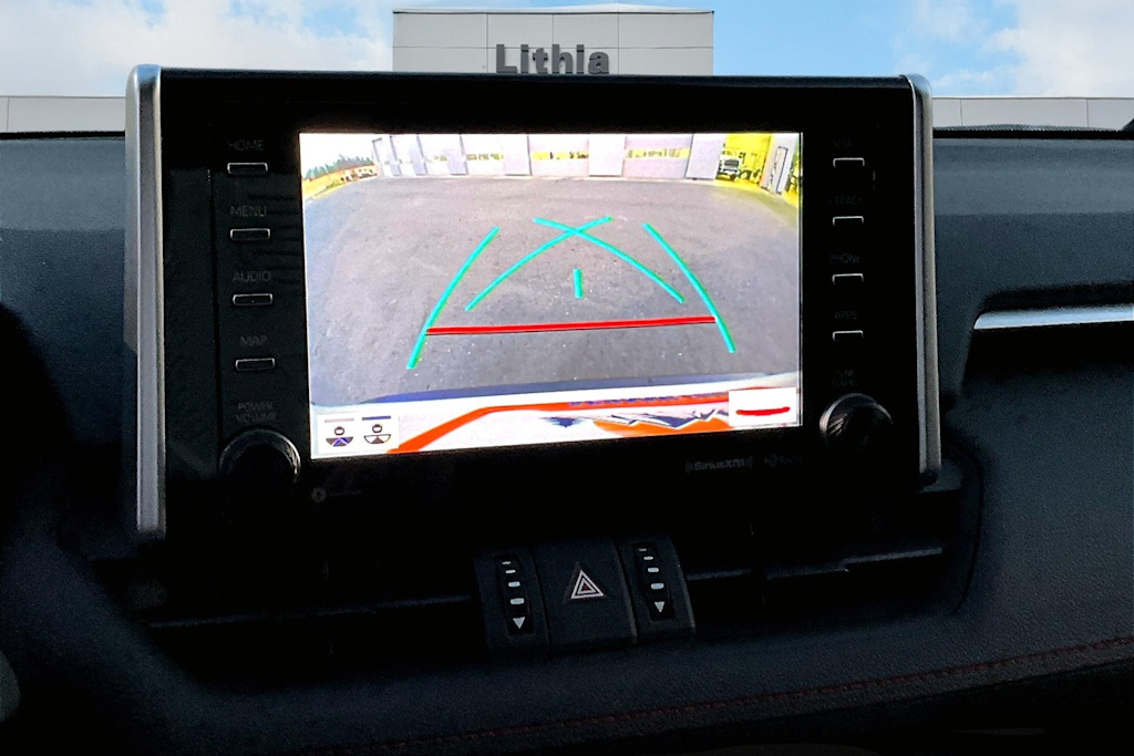 Thumbnail: 2020 Toyota RAV4 - 27