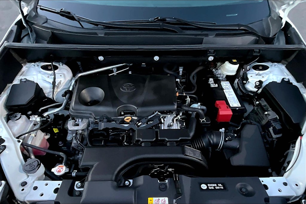 Thumbnail: 2020 Toyota RAV4 - 9