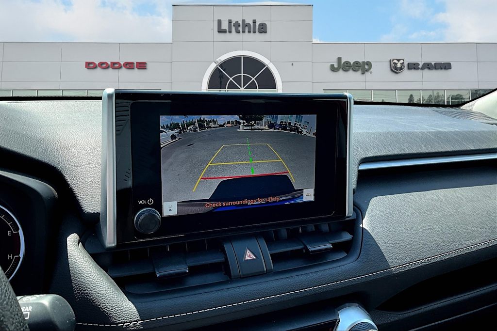 Thumbnail: 2023 Toyota RAV4 - 16