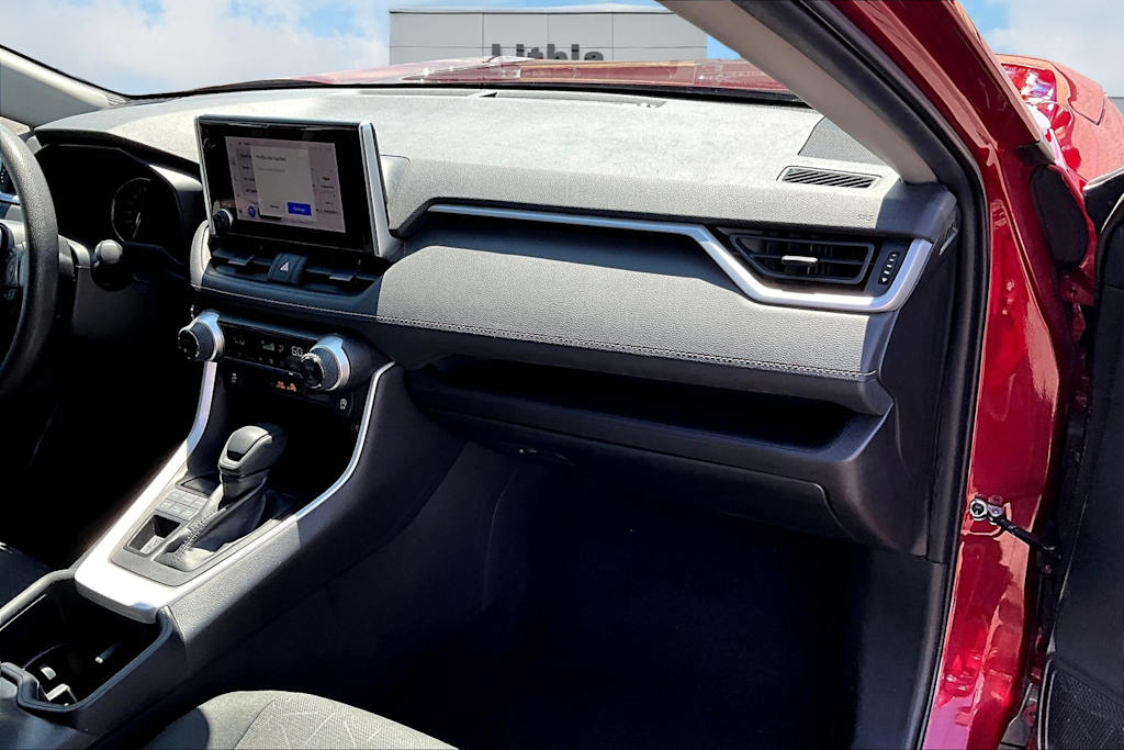 Thumbnail: 2023 Toyota RAV4 - 25