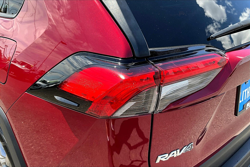 Thumbnail: 2023 Toyota RAV4 - 32