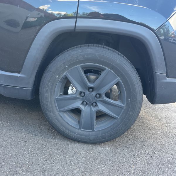 Thumbnail: 2022 Jeep Compass - 4
