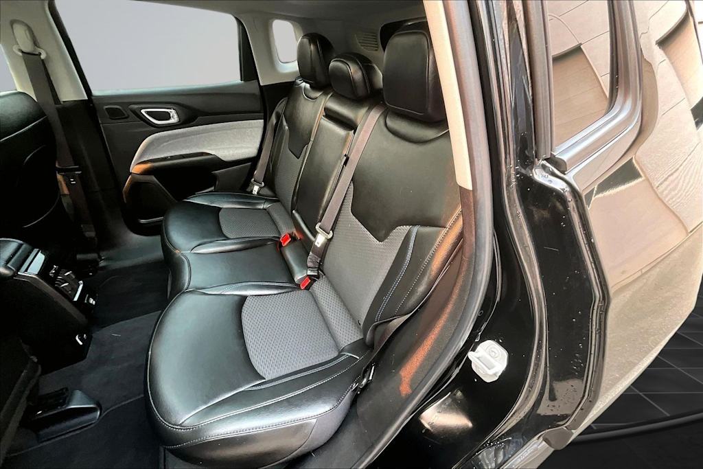 Thumbnail: 2022 Jeep Compass - 20