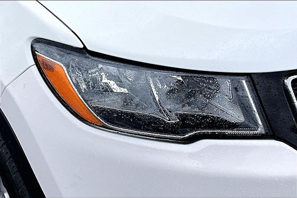 Thumbnail: 2018 Jeep Compass - 31
