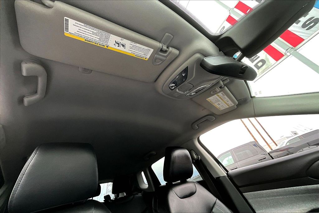 Thumbnail: 2022 Jeep Compass - 30