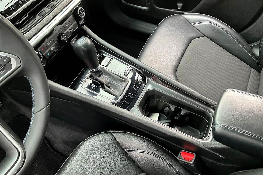 Thumbnail: 2022 Jeep Compass - 17