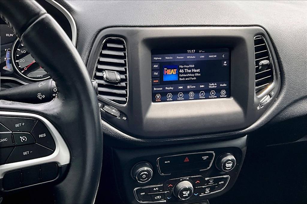 Thumbnail: 2018 Jeep Compass - 15