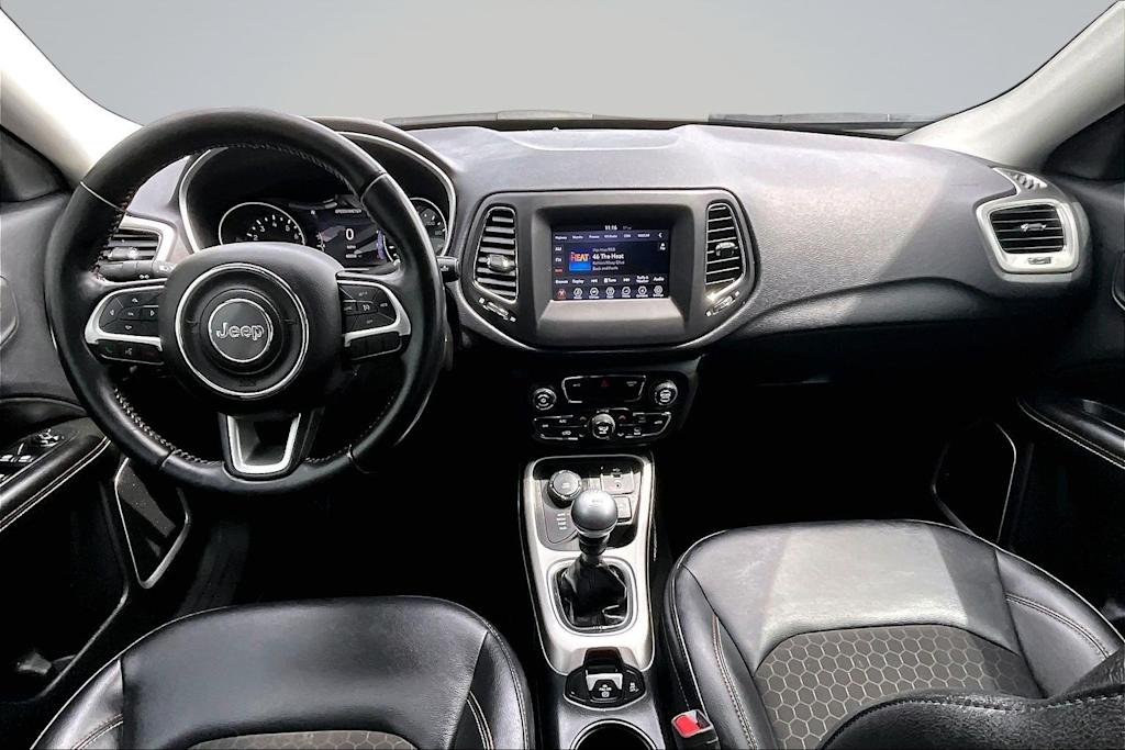 Thumbnail: 2018 Jeep Compass - 9