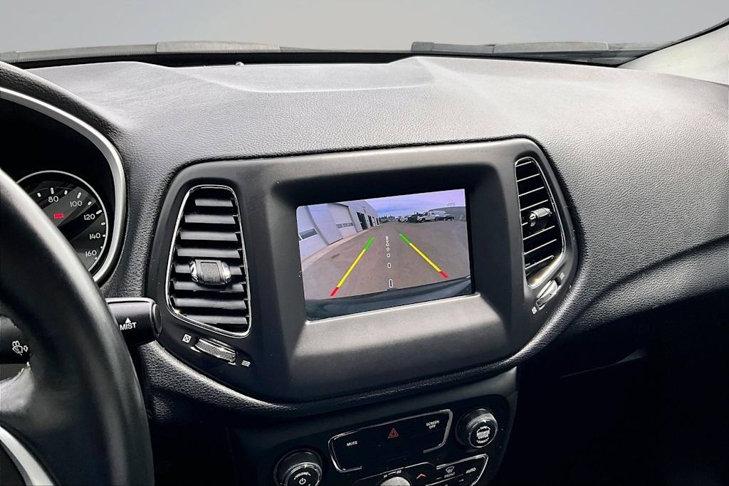 Thumbnail: 2018 Jeep Compass - 27