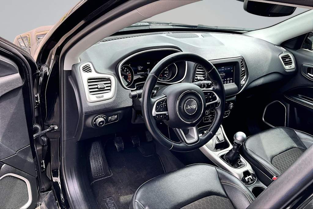 Thumbnail: 2018 Jeep Compass - 2