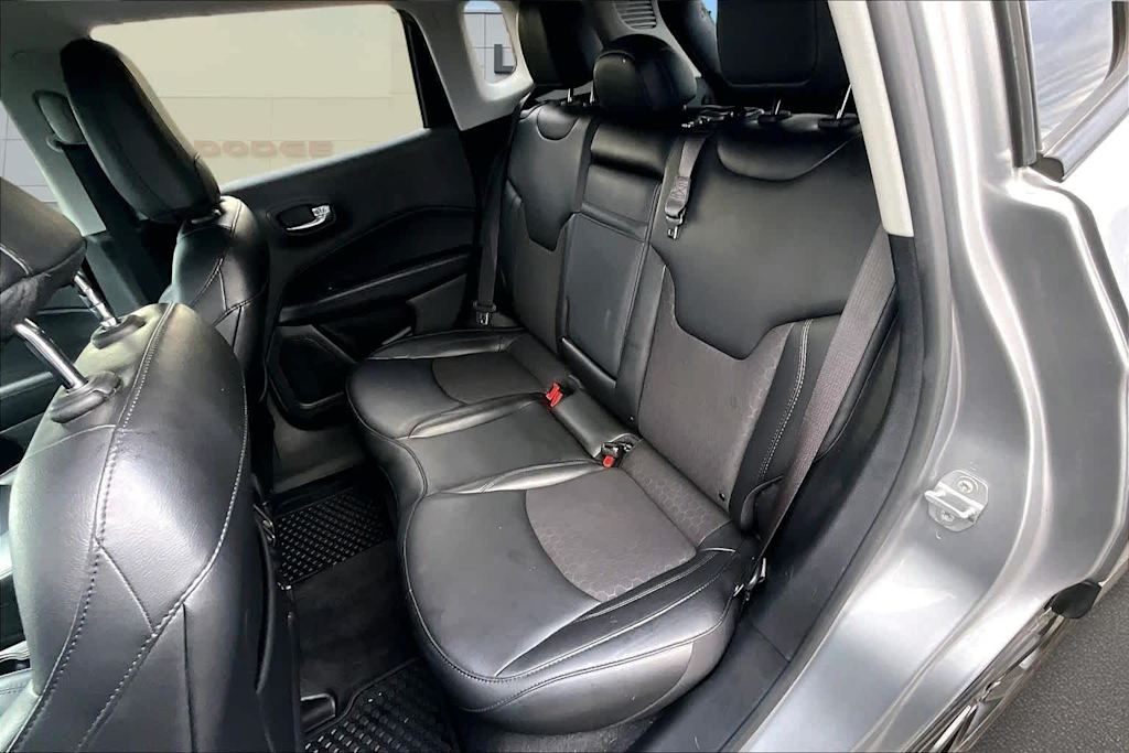 Thumbnail: 2019 Jeep Compass - 22